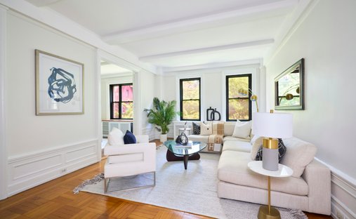 House in New York, New York, United States 1