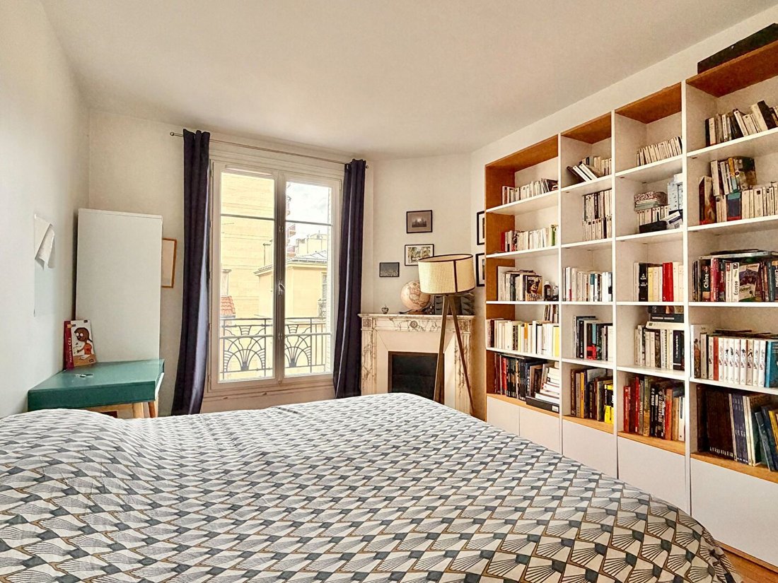 Apartment in Centre-Voltaire, Asnières-sur-Seine, France 5 - 18212048