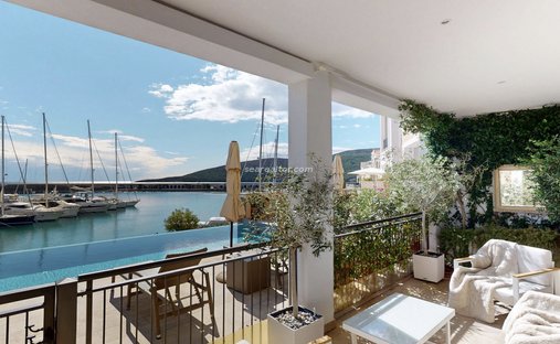 Apartment in Milovići, Tivat Municipality, Montenegro 1
