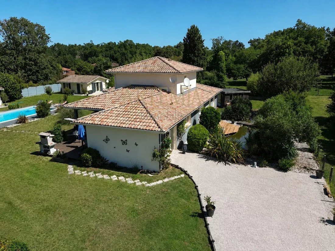 House in Parentis-en-Born, Nouvelle-Aquitaine, France 2 - 18212808