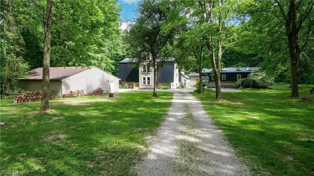 House in Garrettsville, Ohio, United States 2 - 18211658