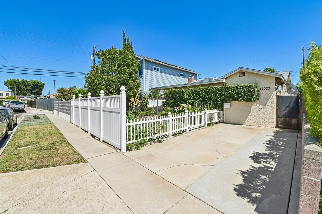 House in Los Angeles, California, United States 3 - 18212888