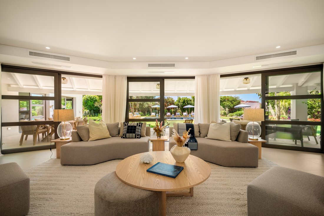 Villa in Nueva Andalucia, Marbella, Spain 4 - 15709418