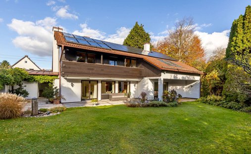 House in Gröbenzell, Bavaria, Germany 1