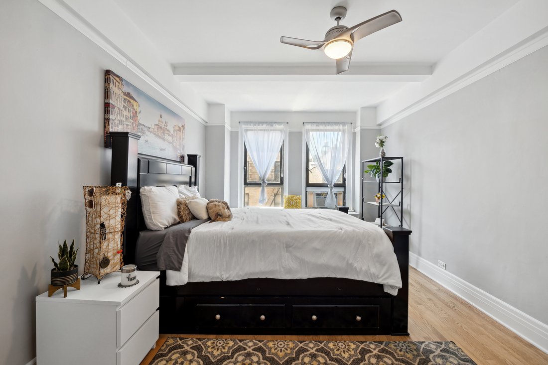 Co Op in New York, New York, United States 5 - 18213087