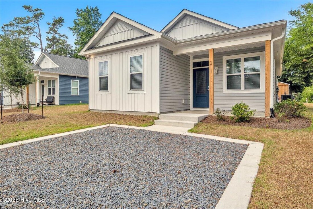 House in Oak Island, North Carolina, United States 3 - 18211585
