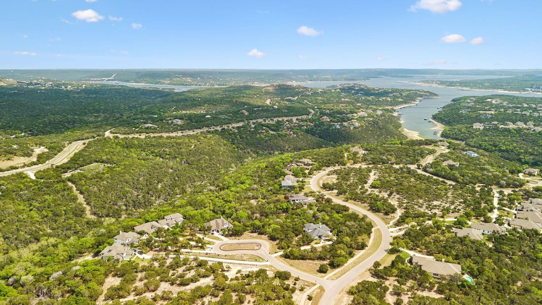 House in Leander, TX, United States 5 - 18211629