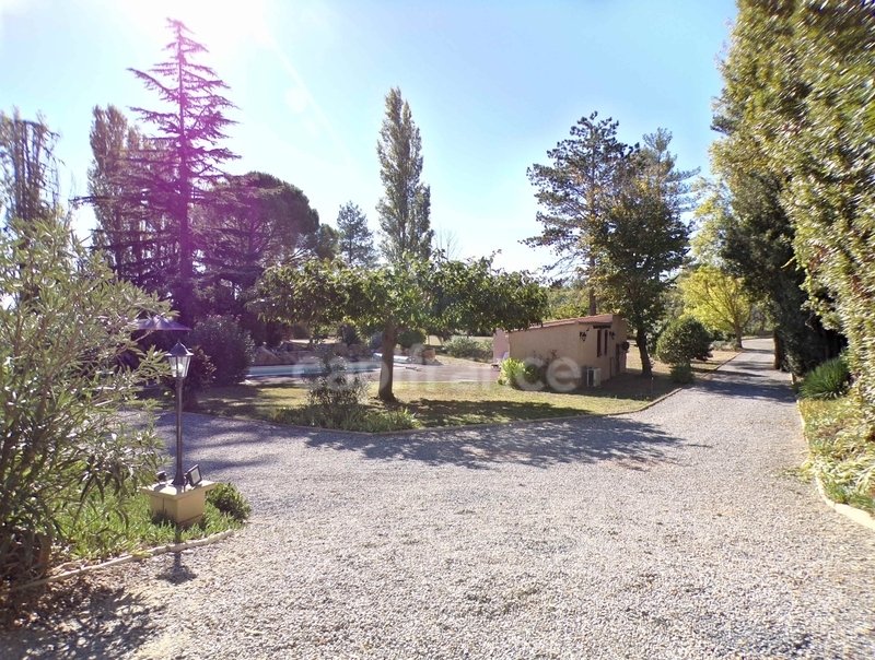 Villa in Cruzy, Occitania, France 5 - 18213198