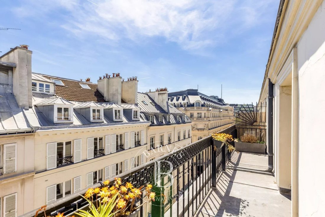 Apartment in Elysées-Madeleine, Paris 8e Arrondissement, Paris 1 - 18212830