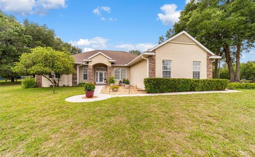 House in Reddick, Florida, United States 1