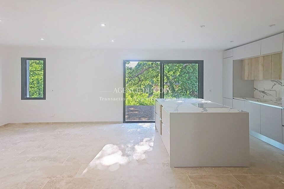 Villa in Salernes, Provence-Alpes-Côte d'Azur, France 2 - 18211794