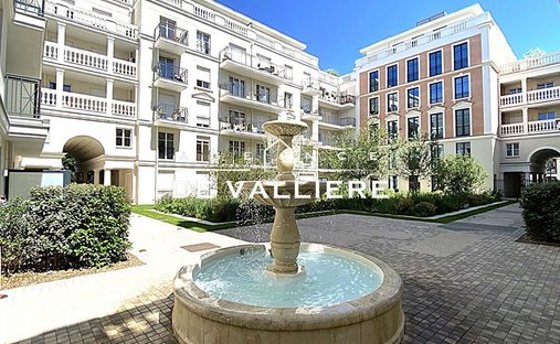 Apartment in Les Grands Champs-Les Chevaliers, Châteauroux, France 1