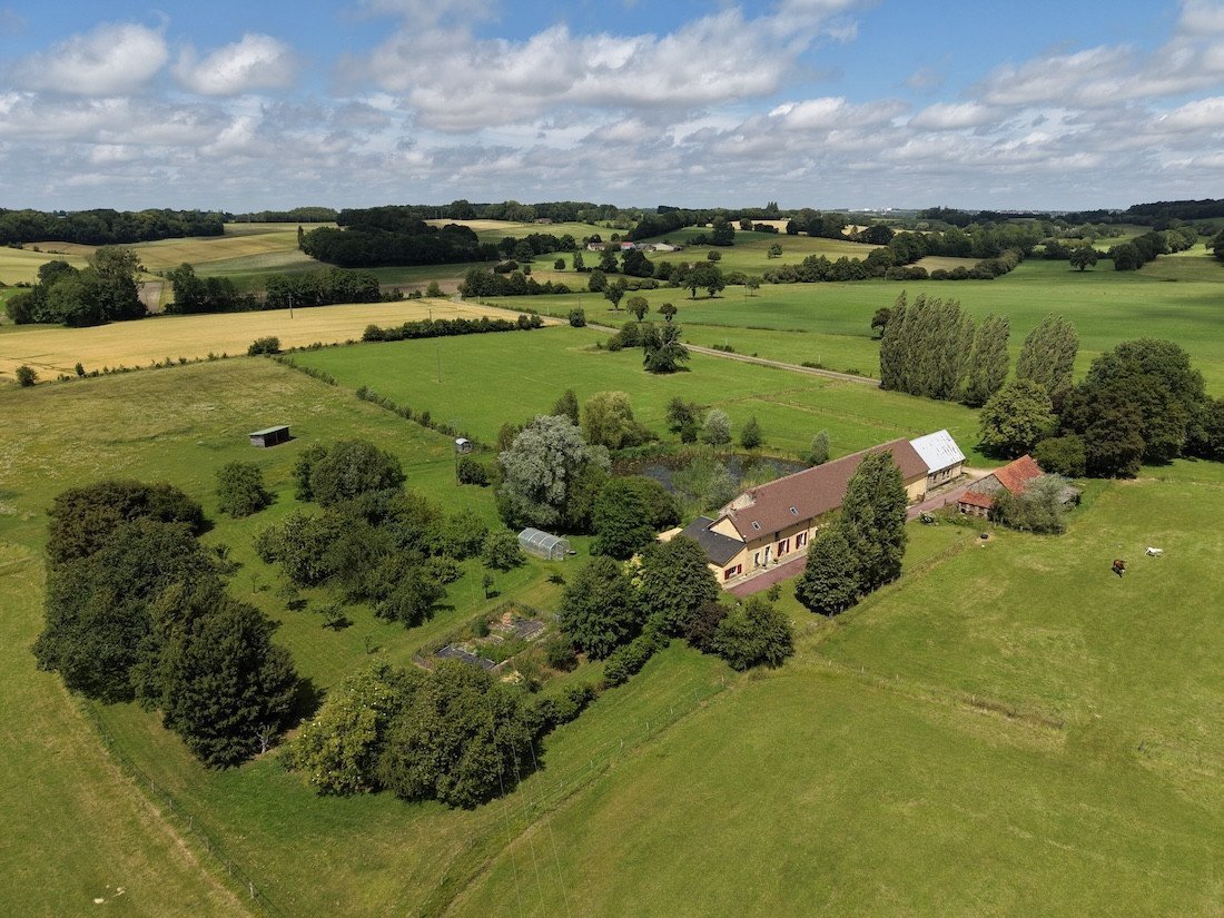 Estate in Mortagne-au-Perche, Normandy, France 1 - 18212374