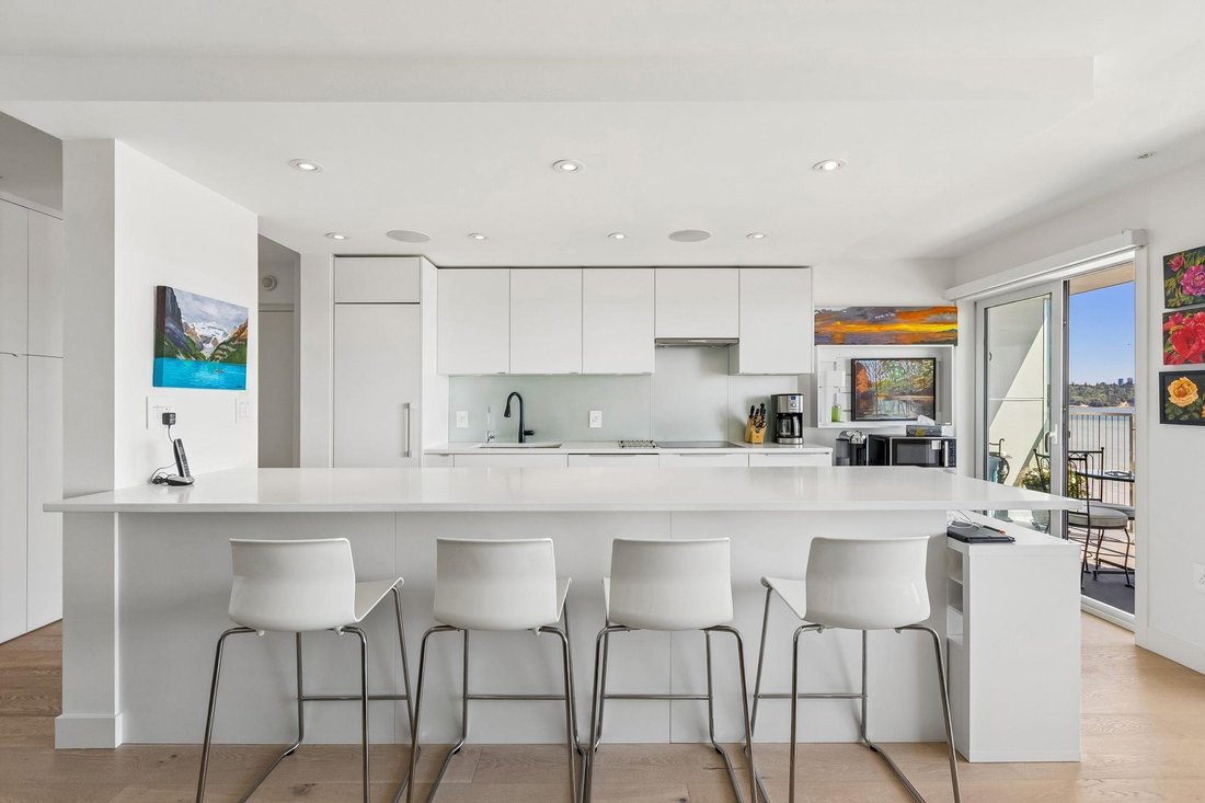 Condo in West Vancouver, British Columbia, Canada 5 - 18123650