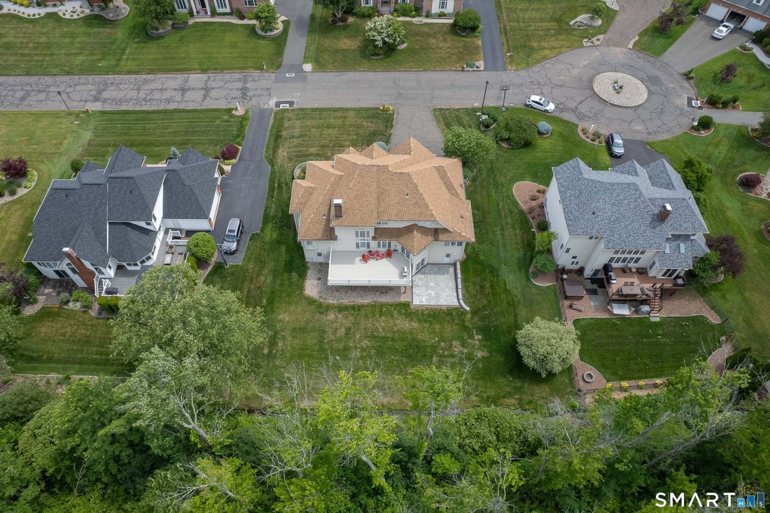 House in Wethersfield, Connecticut, United States 4 - 18212898