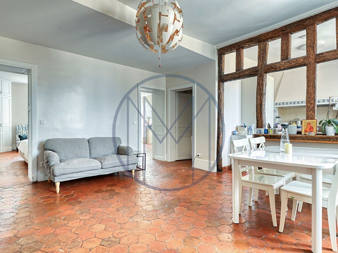 Apartment in Domaine National du Château, Versailles, France 1 - 18212215