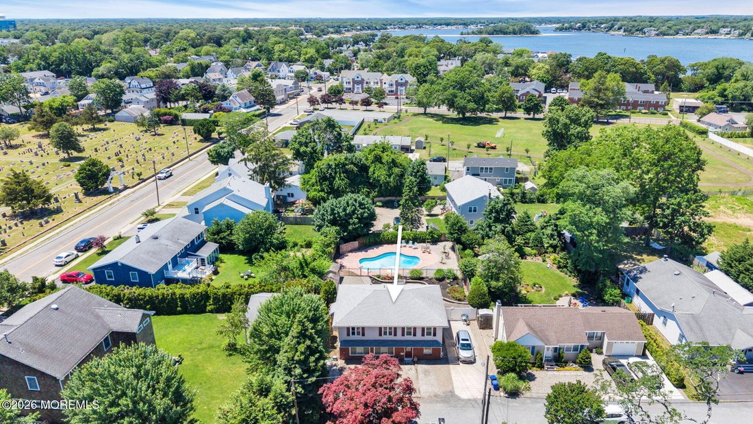 House in Point Pleasant Beach, New Jersey, United States 2 - 18211616