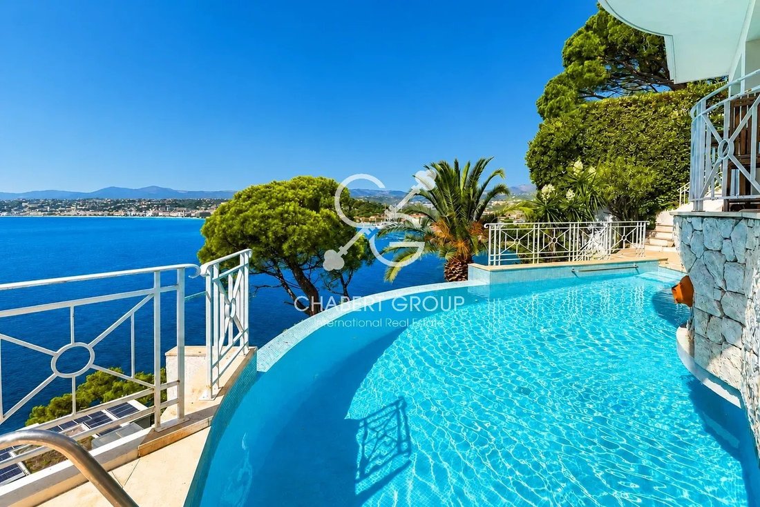 Villa in Mont Boron, Nice, Provence-Alpes-Côte d'Azur 1 - 17220678