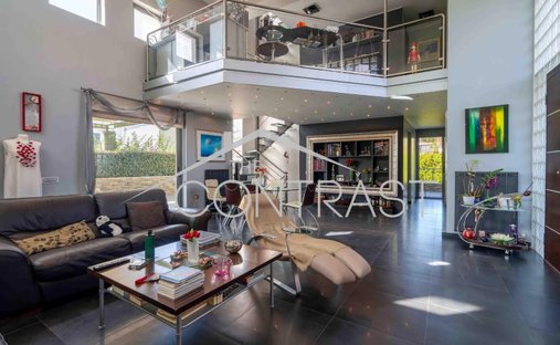 House in Rafina, Attica, Greece 1