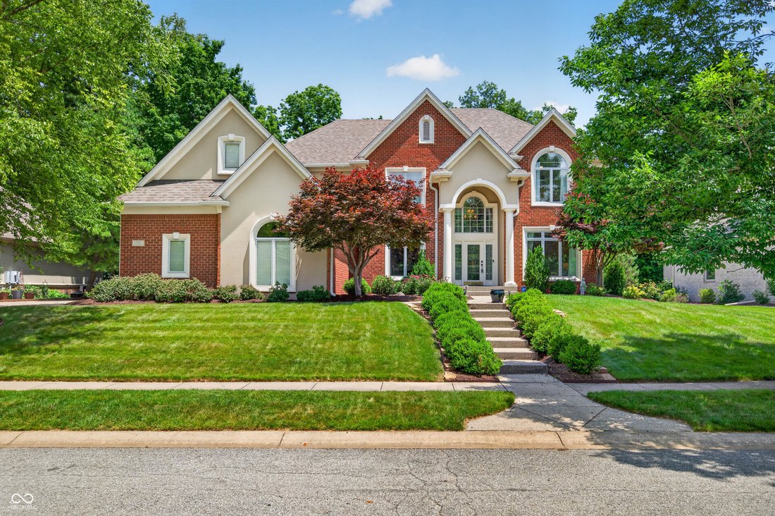 House in Greenwood, Indiana, United States 2 - 18212348