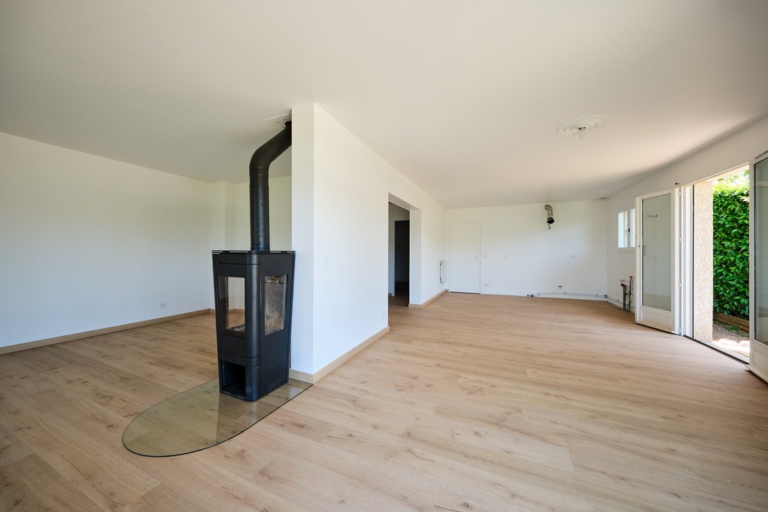 House in Veyrier-du-Lac, Auvergne-Rhône-Alpes, France 4 - 16708466