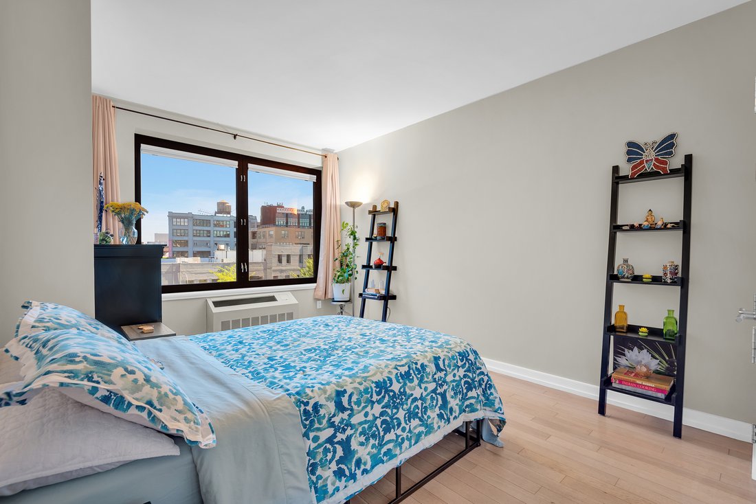 Condo in New York, New York, United States 4 - 18082911