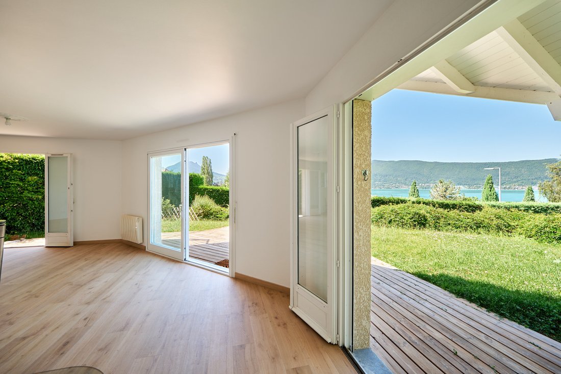 House in Veyrier-du-Lac, Auvergne-Rhône-Alpes, France 3 - 16708466