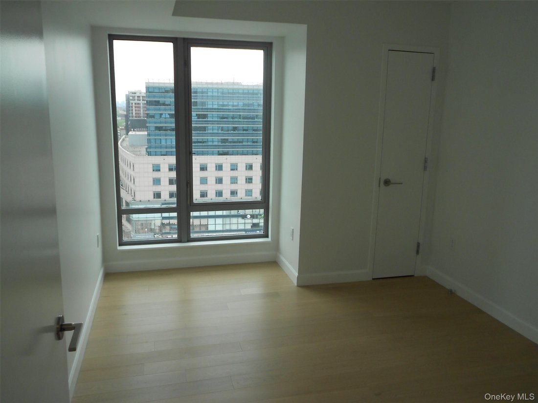 Condo in New York, New York, United States 5 - 18213166