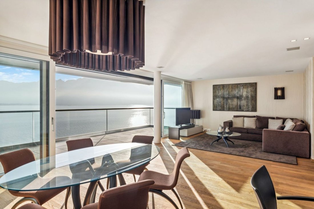 Apartment in Veytaux, Vaud, Switzerland 5 - 17404045