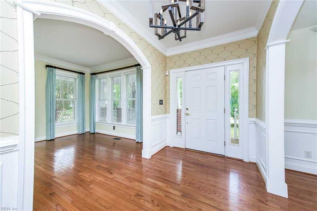 House in Carrollton, Virginia, United States 4 - 18211375