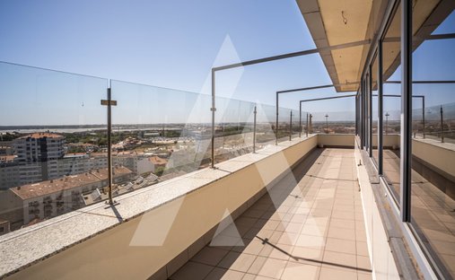 Apartment in Gloria e Vera Cruz, Aveiro District, Portugal 1