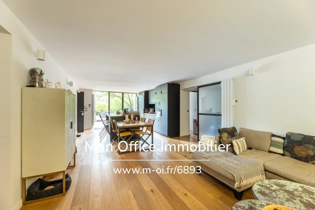 Apartment in Mazenod-Bellevue-Saint Donat-Banon, Aix-en-Provence, France 5 - 18210989