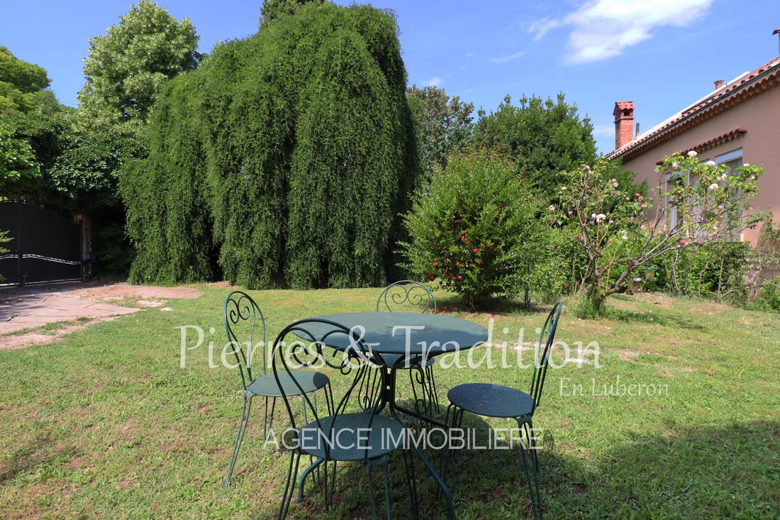 Townhouse in Centre Nord, Apt, France 2 - 17463620