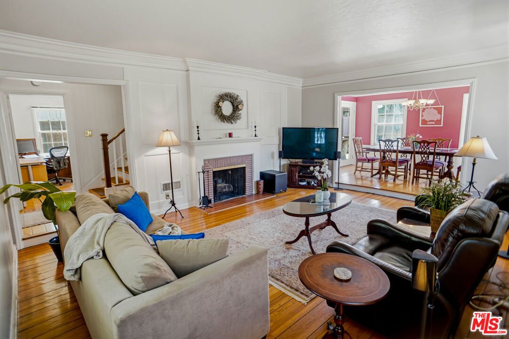House in Glendale, California, United States 5 - 18211358