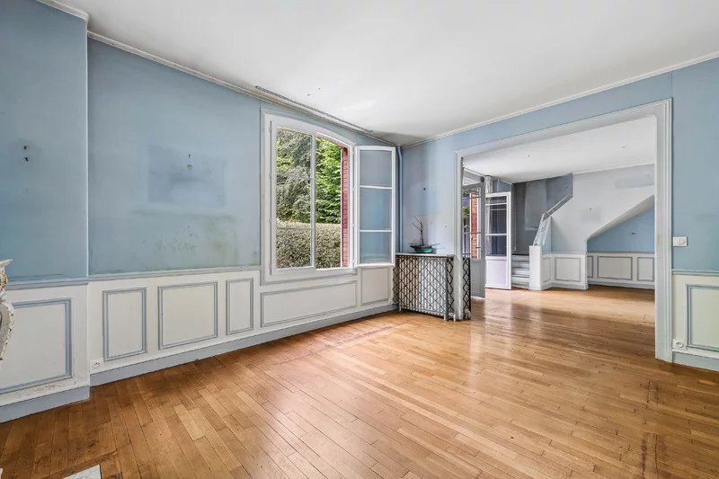 House in Saint-Cloud, Ile-de-France, France 5 - 18210996