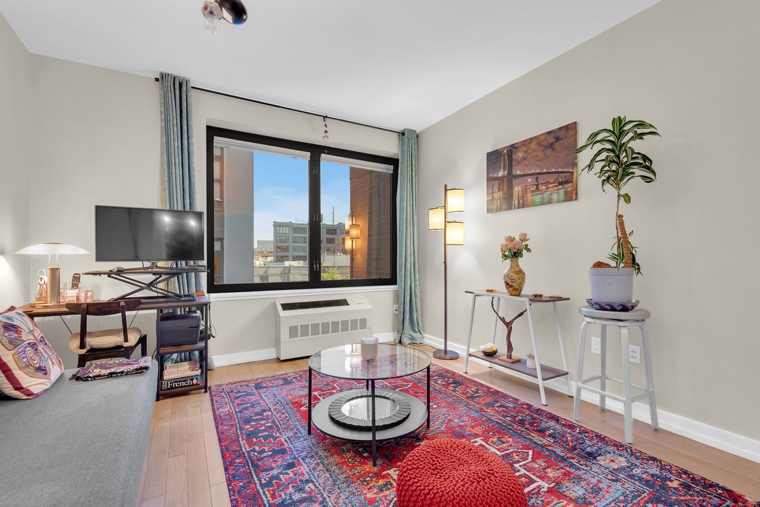 Condo in New York, New York, United States 5 - 18082911