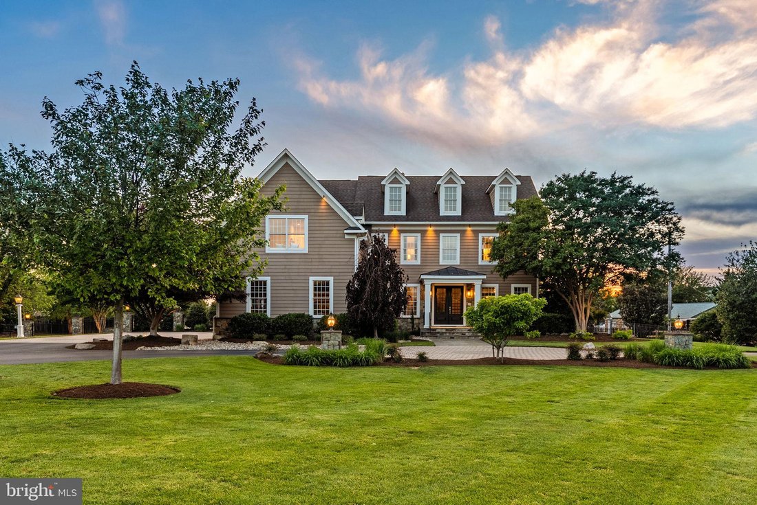 House in Chantilly, Virginia, United States 1 - 18212647