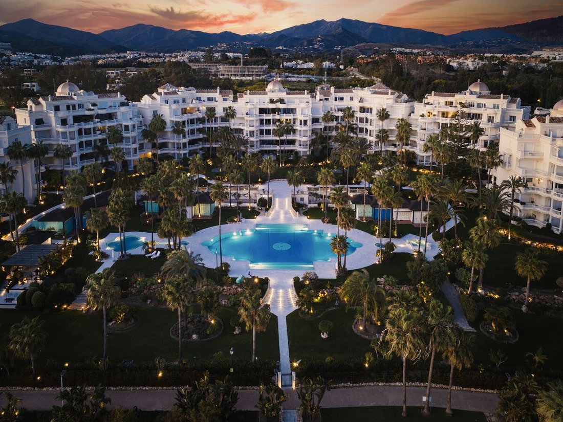 Apartment in Estepona, Andalusia, Spain 3 - 18213324