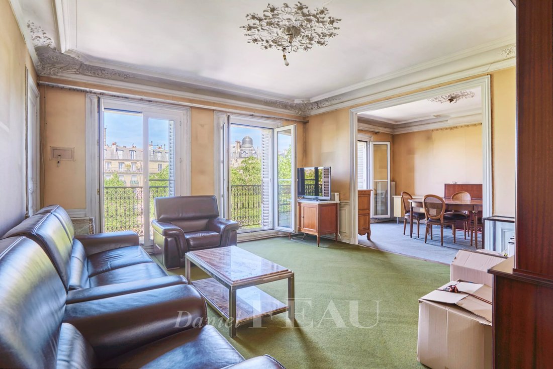 Apartment in Chaillot, Paris 16e Arrondissement, Paris 1 - 18213185