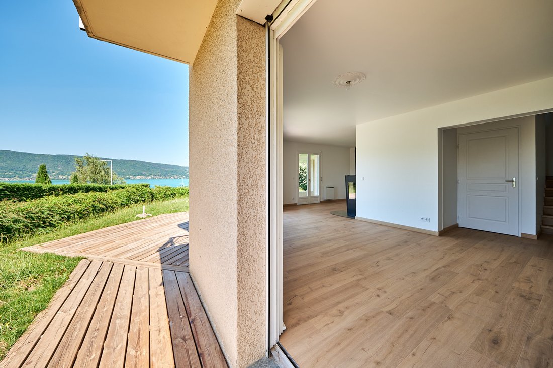 House in Veyrier-du-Lac, Auvergne-Rhône-Alpes, France 1 - 16708466