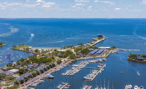 Condo in St. Petersburg, Florida, United States 1