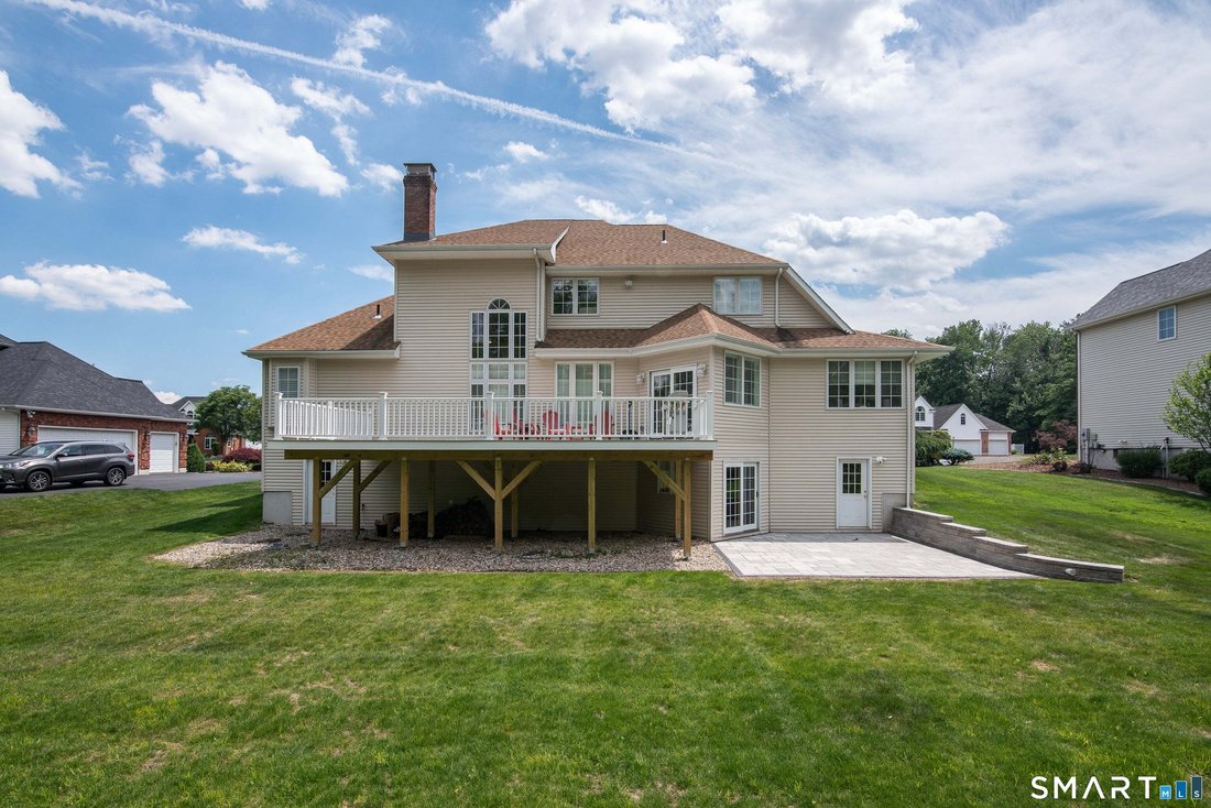 House in Wethersfield, Connecticut, United States 5 - 18212898