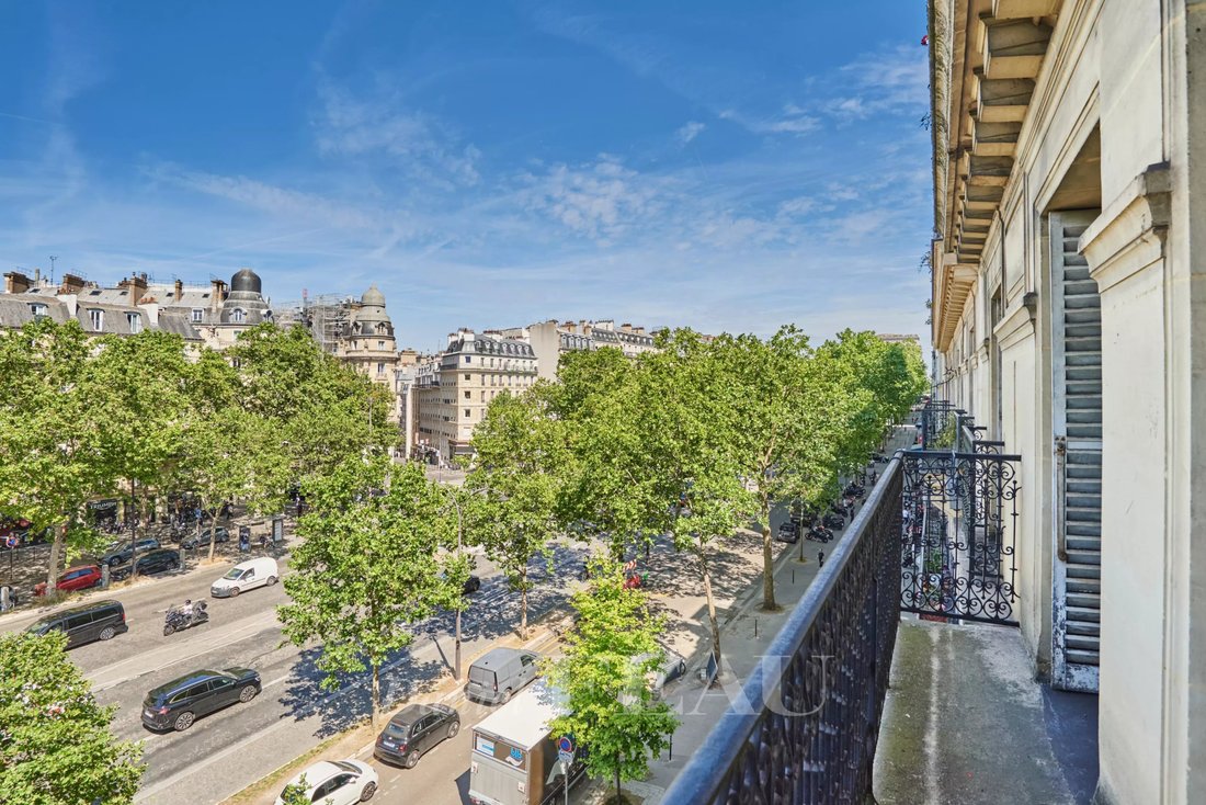 Apartment in Chaillot, Paris 16e Arrondissement, Paris 3 - 18213185