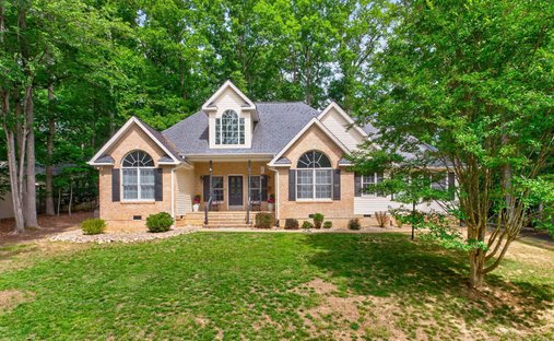 House in Lake Monticello, Virginia, United States 1