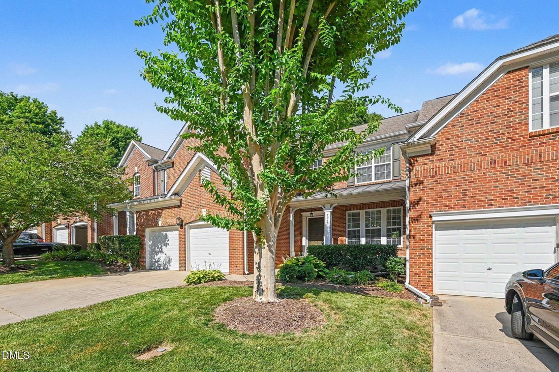 Townhouse in Raleigh, North Carolina, United States 2 - 18211466