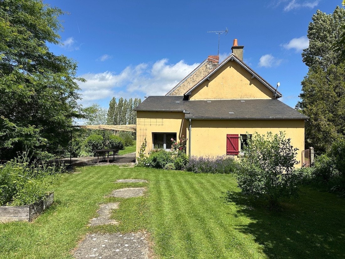 Estate in Mortagne-au-Perche, Normandy, France 4 - 18212374