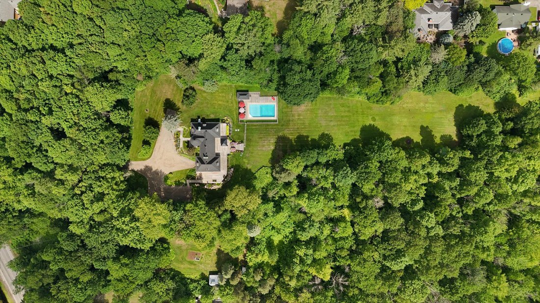 House in Hudson, Quebec, Canada 5 - 18211643