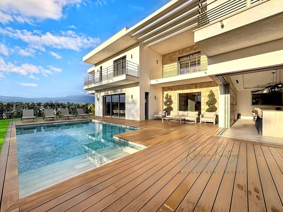 Villa in Mougins, Provence-Alpes-Côte d'Azur, France 1 - 16805451