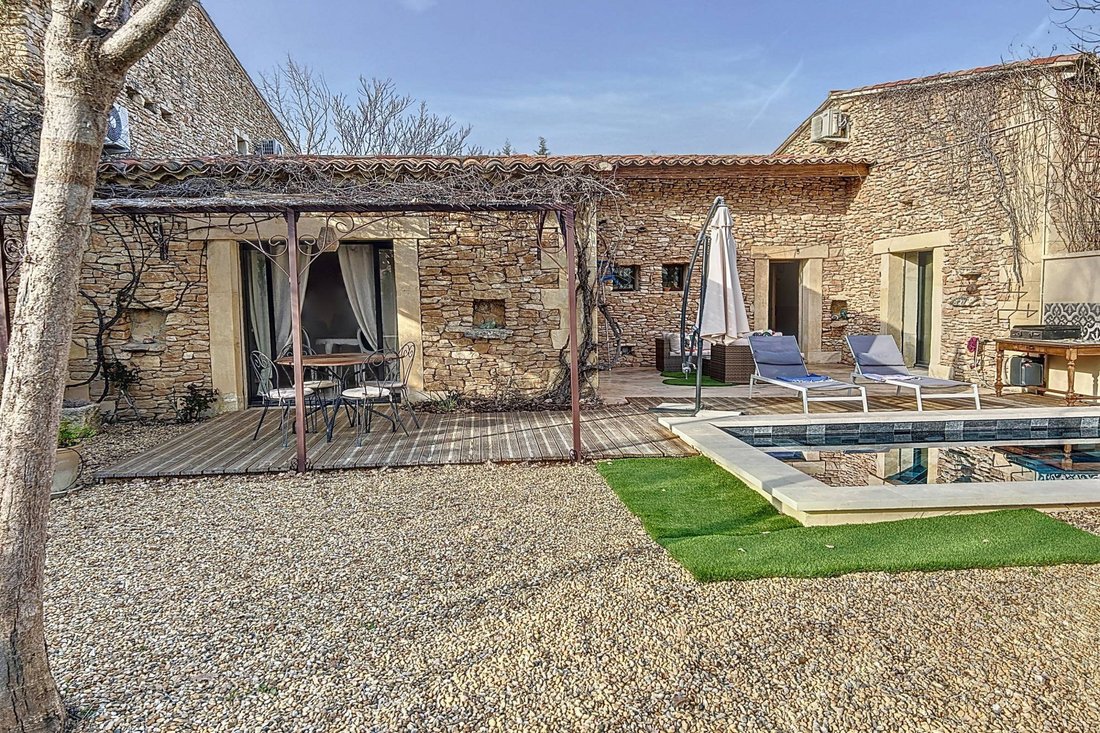 House in Gordes, Provence-Alpes-Côte d'Azur, France 1 - 18212444