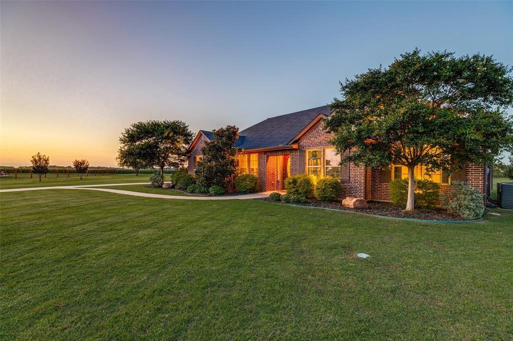 House in Gunter, Texas, United States 2 - 18212123